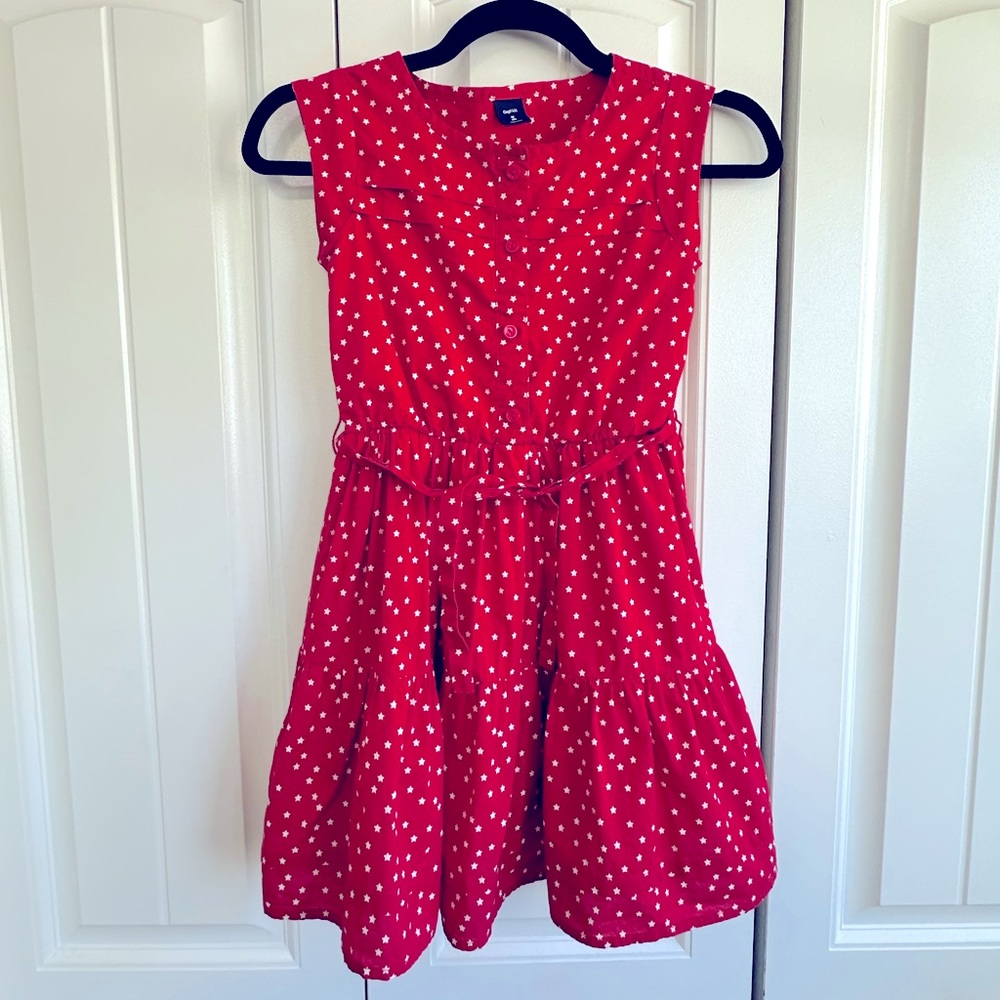 ADORABLE Gap Girls Dress w/ belt tie! Size 8. Sad to let this one go. :(